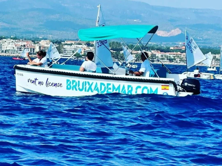 Noleggio Gommone TIFON con patente nautica