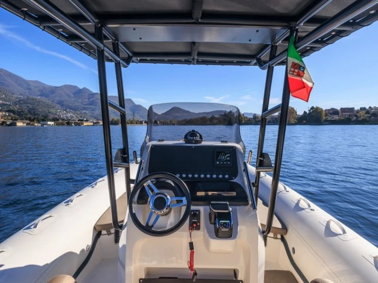 Noleggiare una Bwa 308 a Ajaccio