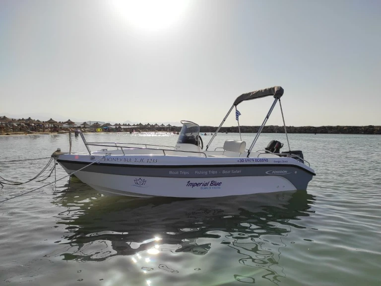 Noleggio Barca a motore con o senza skipper Poseidon a Káto Goúves