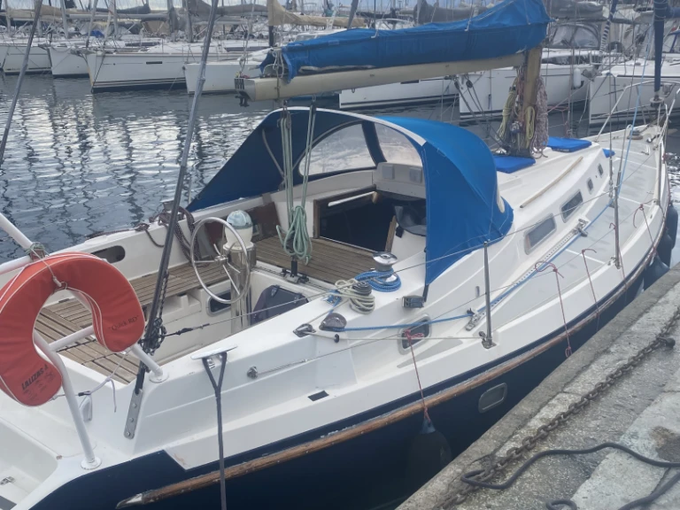 Noleggiare una Contest contest 34 a Marsiglia