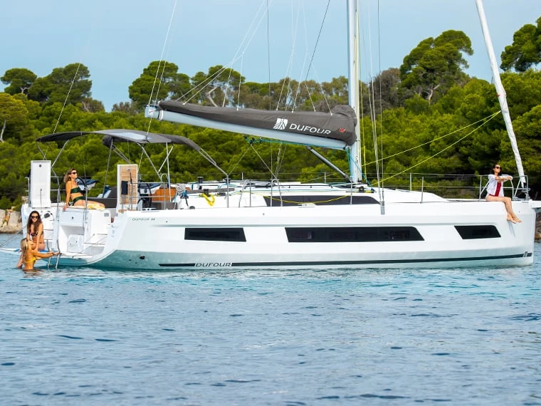 Noleggio Barca a vela Dufour con patente nautica