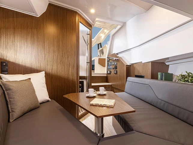 Noleggio barche Golfo Aranci economico Bavaria Vida 33 HT