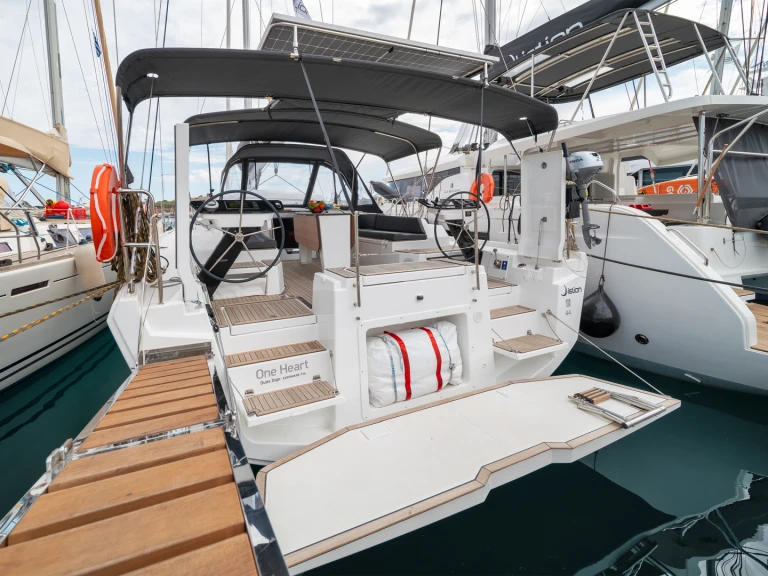 Barca a vela a noleggio a Préveza al miglior prezzo