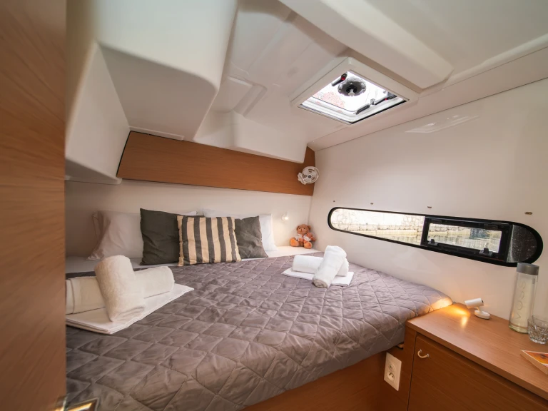 Noleggio Catamarano con o senza skipper Excess a Paros (Isola)