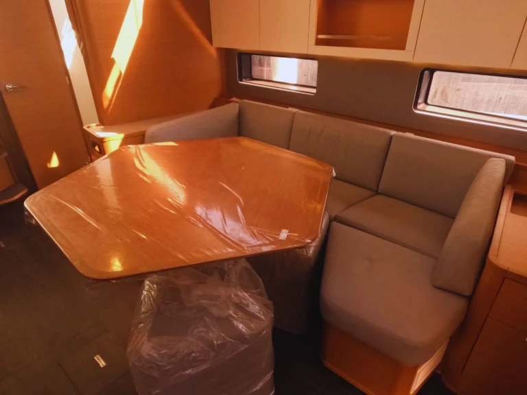 Noleggio a Palermo – Dufour Dufour 44 su SamBoat