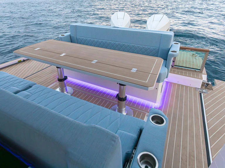 Noleggio Barca a motore Saxdor con patente nautica