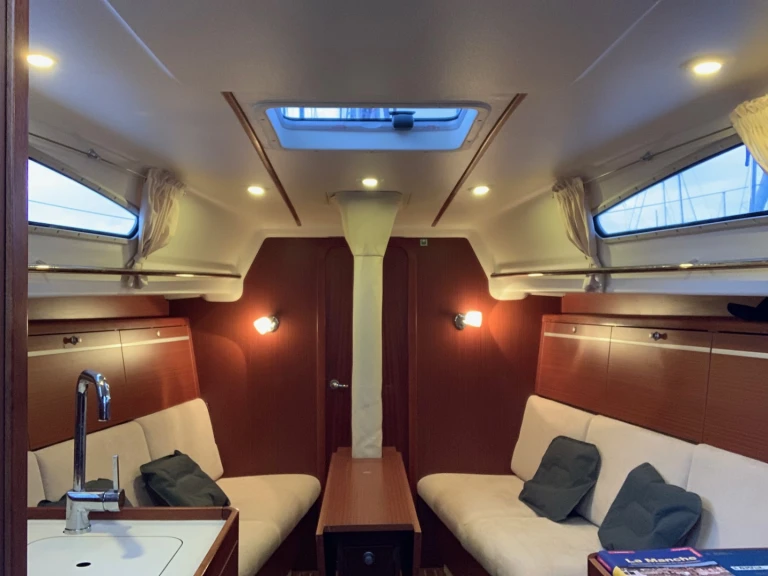 Dehler Dehler 32 da affittare a  Marsiglia