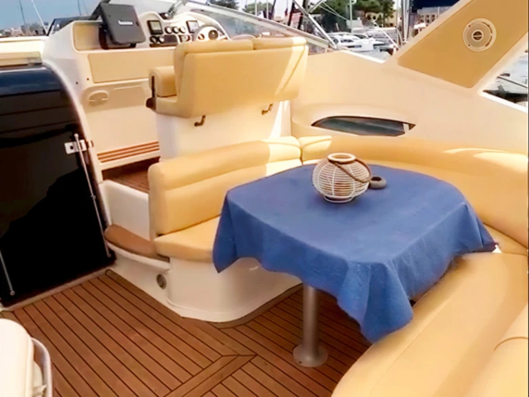 Noleggio barche Marsala economico 47 cruiser 