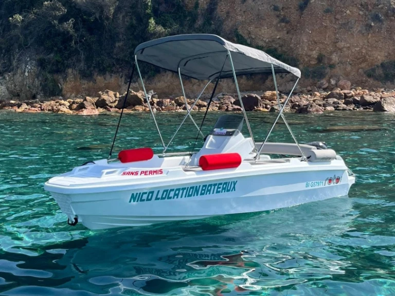 Noleggio Barca a motore a Galéria – ROTO 450s Family