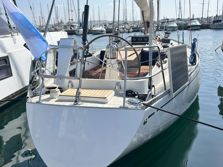 Nautor Swan Swan 44 da affittare a  Cagliari