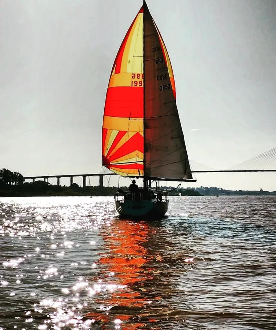 Noleggio Barca a vela Custom Made con patente nautica