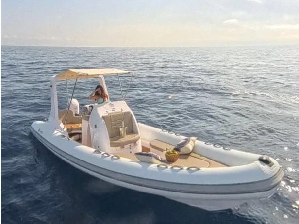 Antares Giglio 65 da affittare a  Rapallo