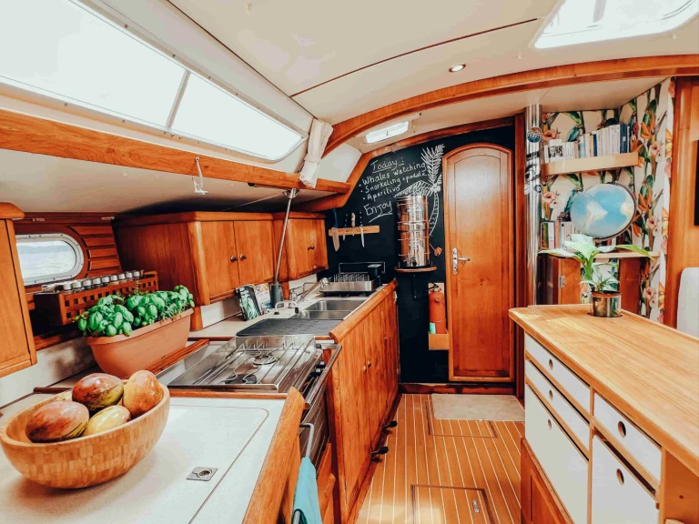 Barca a vela a noleggio a Port Denarau Marina al miglior prezzo