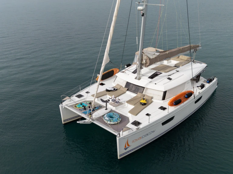 Noleggio Catamarano con o senza skipper Fountaine Pajot a Trogir