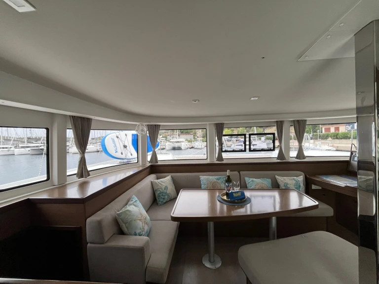 Noleggio barche Lagoon Lagoon 42 a Sebenico su Samboat