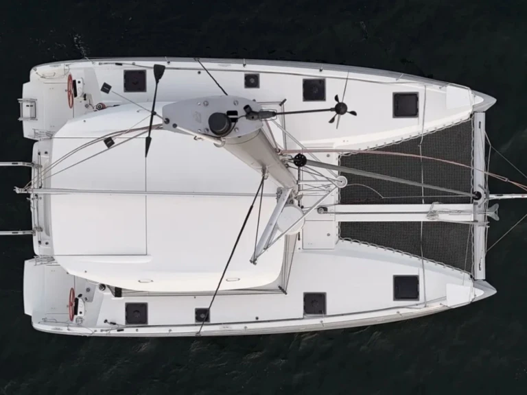 Catamarano a noleggio a Francia al miglior prezzo