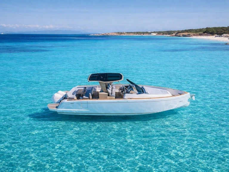 Pardo Yachts Pardo 38 da affittare a  Ibiza Town