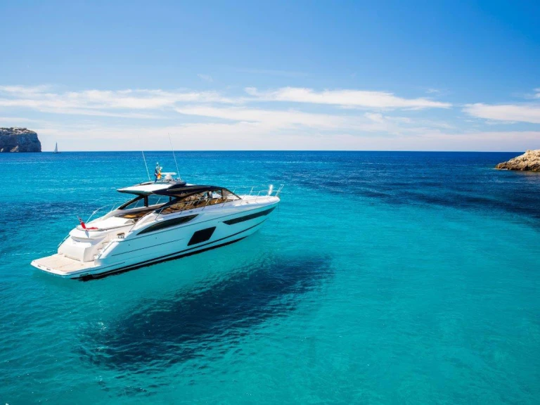 Noleggio Barca a motore Princess con patente nautica