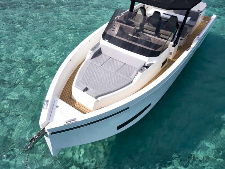 Noleggio Barca a motore con o senza skipper De Antonio a Ibiza Town