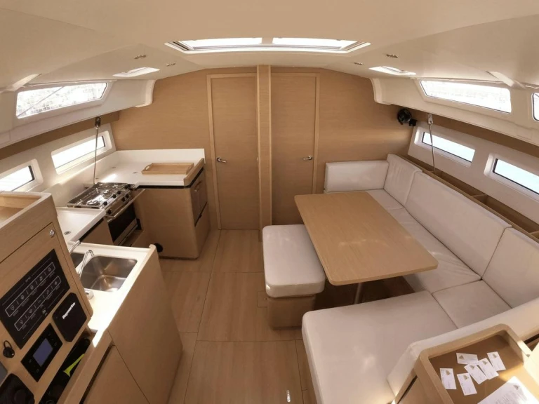 Noleggio a Olbia – Jeanneau Sun Odyssey 490 su SamBoat