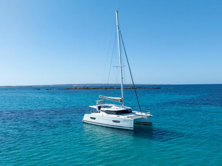 Noleggio Catamarano a Rangiroa – Fountaine Pajot Lucia 40