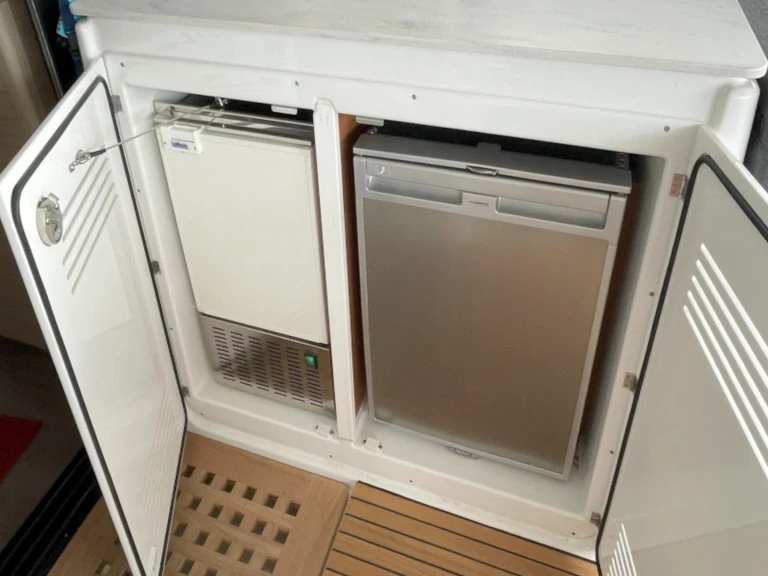 Noleggio barche Plataniás economico Lagoon 46