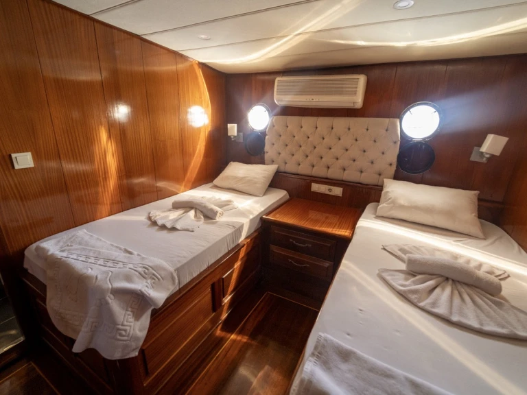  Gulet Queen Lila da affittare a  Fethiye