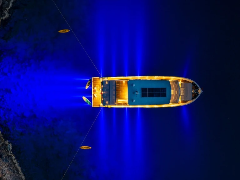 Noleggio Barca a motore con o senza skipper  a Fethiye