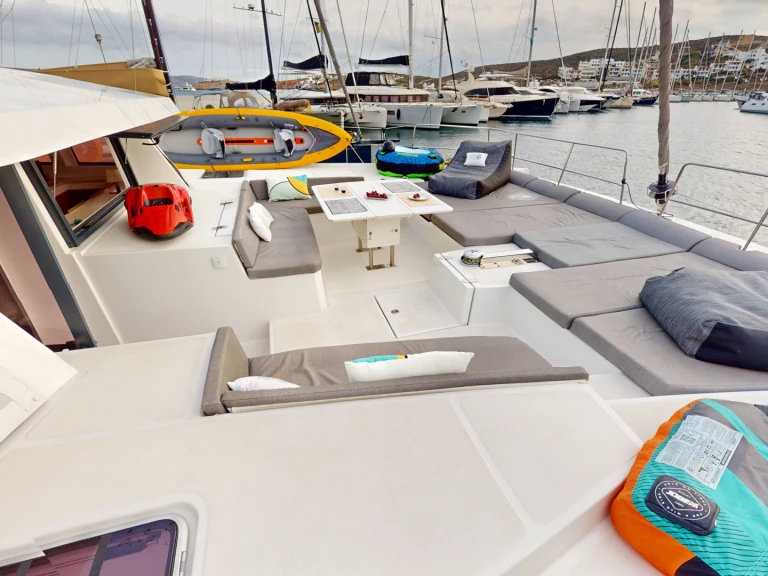Noleggio barche Bali Bali 5.4 a Lávrio su Samboat