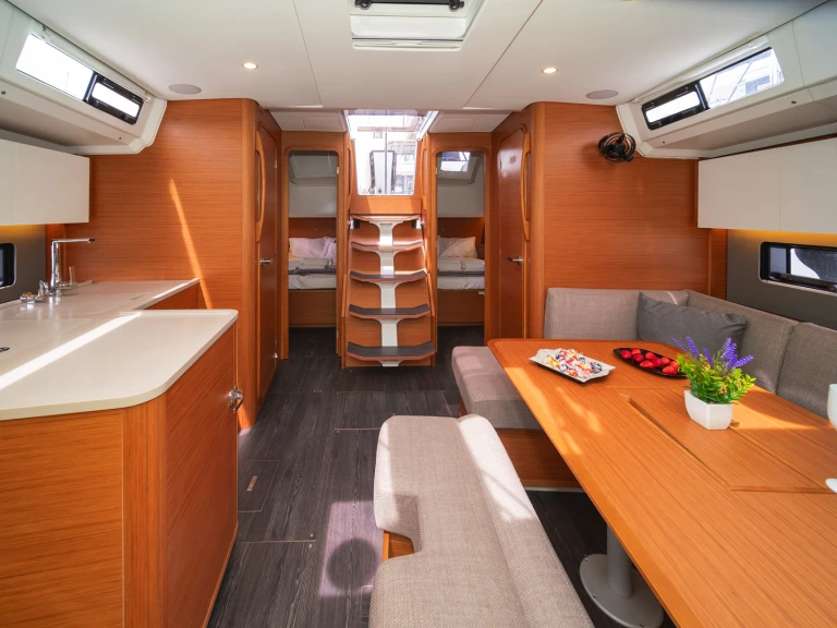 Dufour Dufour 41 da affittare a  Álimos