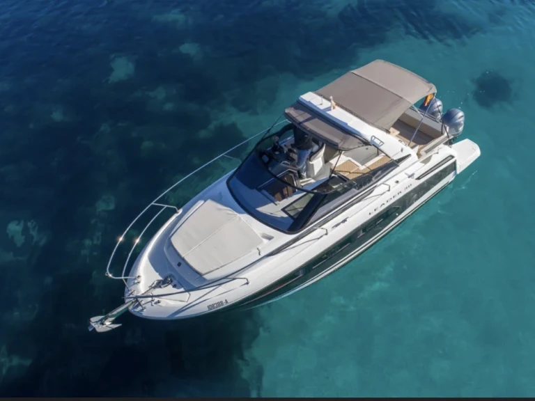 Noleggio Barca a motore con o senza skipper Jeanneau a Palma de Maiorca