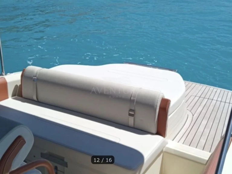 Barca a motore a noleggio a Palma de Maiorca al miglior prezzo