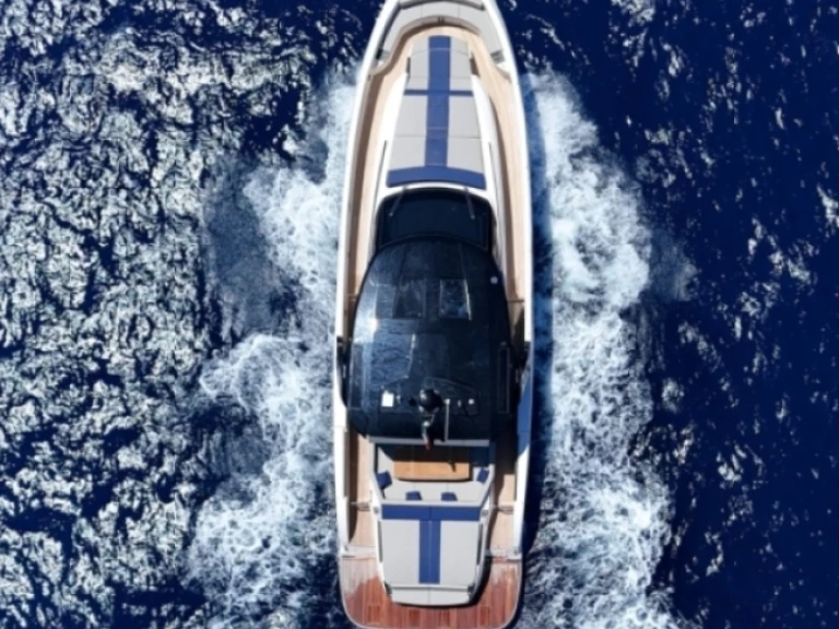 Noleggio Barca a motore con o senza skipper Cayman a Sorrento