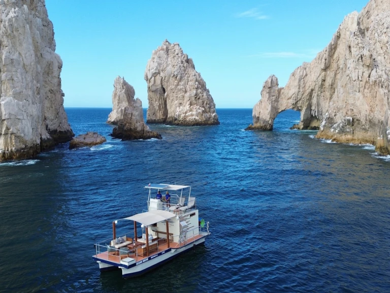 Noleggio Barca a motore Custom Made con patente nautica