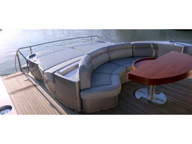 Noleggio barche Bayliner Alfamarine 78 HT a Palermo su Samboat