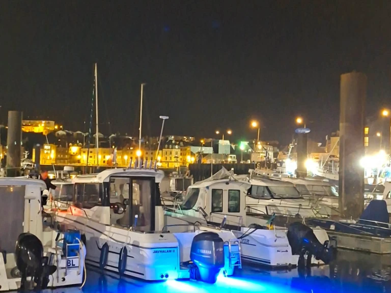 Jeanneau Merry Fisher 695 Marlin da affittare a  Dieppe