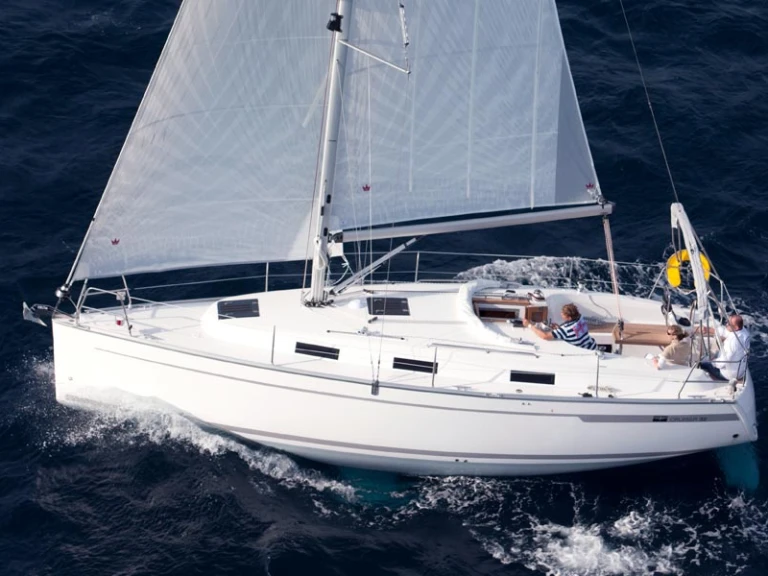 Bavaria Cruiser 32 da affittare a  Trogir