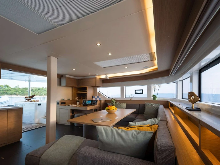 Noleggio Yacht di lusso Lagoon con patente nautica