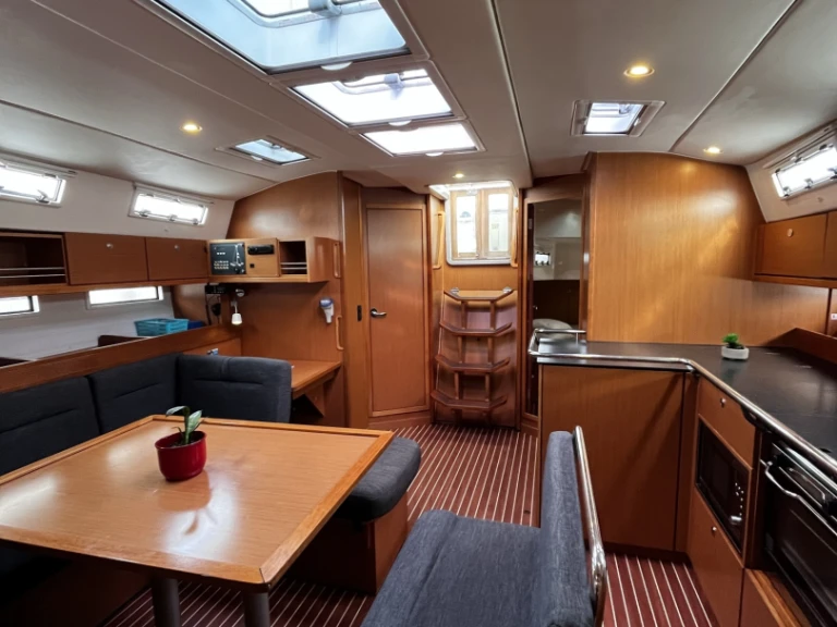 Noleggio Barca a vela a Drage – Bavaria Cruiser 45