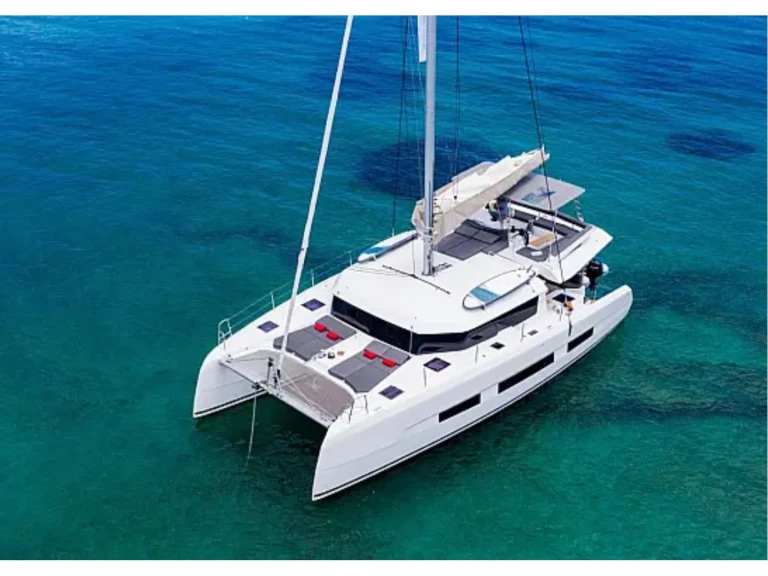 Dufour Dufour Catamarans 48 Sail da affittare a  Capo d'Orlando