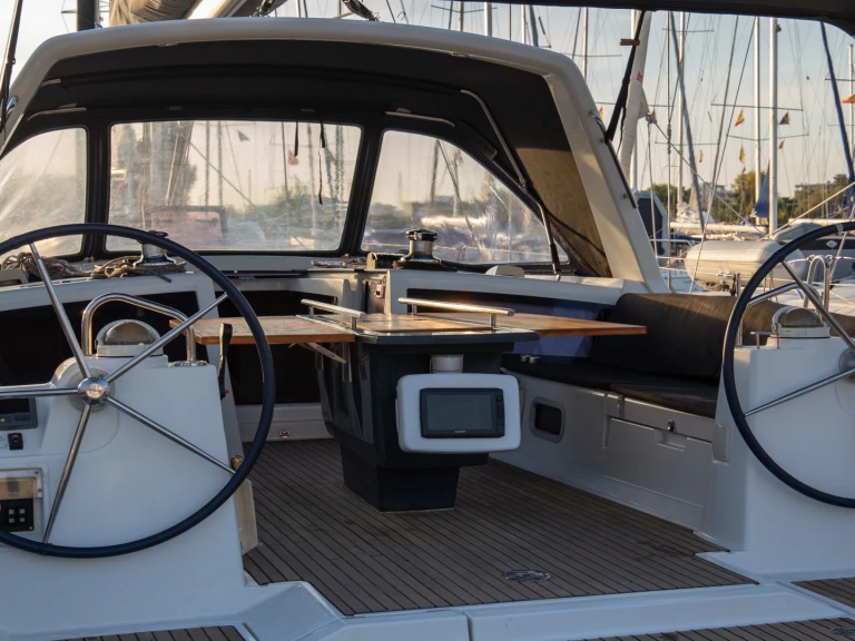 Noleggio barche Bénéteau Oceanis 48 a Kavála su Samboat