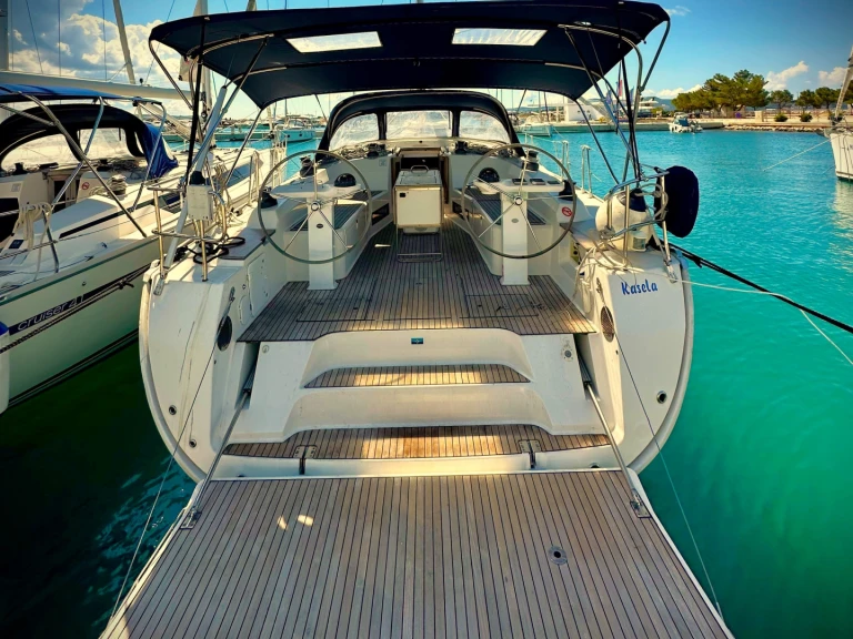 Barca a vela a noleggio a Drage al miglior prezzo