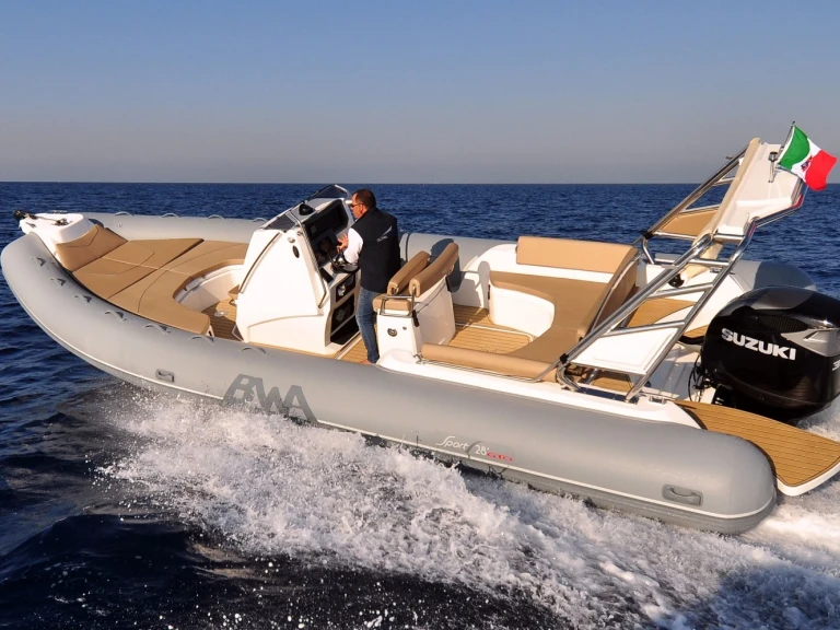 Noleggiare una Bwa SPORT 28 GTO a La Trinité-sur-Mer