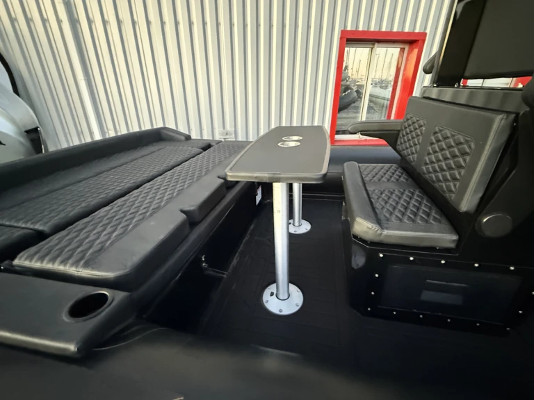 3D Tender ODYSSEY da affittare a  Port Leucate