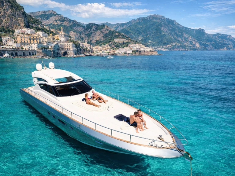 Cayman Yacht BoatVibe 58ft da affittare a  Amalfi