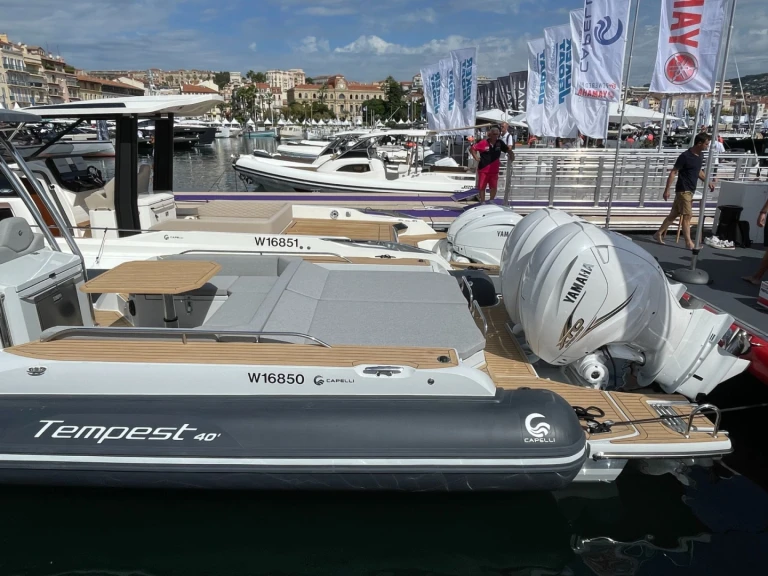 Noleggio a Marine de Sant'Ambrogio – Capelli Tempest 40 su SamBoat