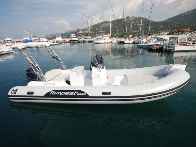 Noleggio barche Capelli TEMPEST 630 S a Marine de Sant'Ambrogio su Samboat