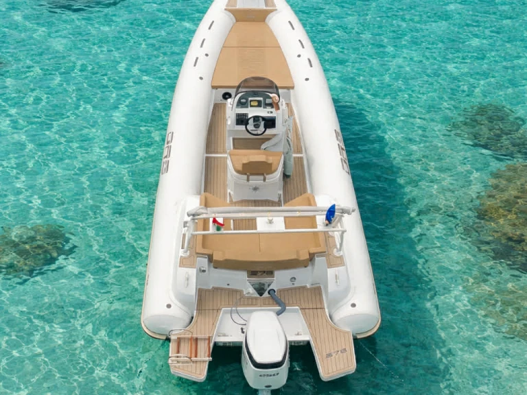 Noleggio a Gapeau – Grand Boats Golden Line G650LF su SamBoat