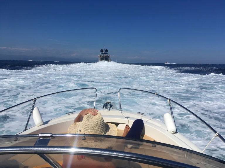 Noleggio barche Jeanneau Cap Camarat 7.15 WA a Sainte-Maxime su Samboat