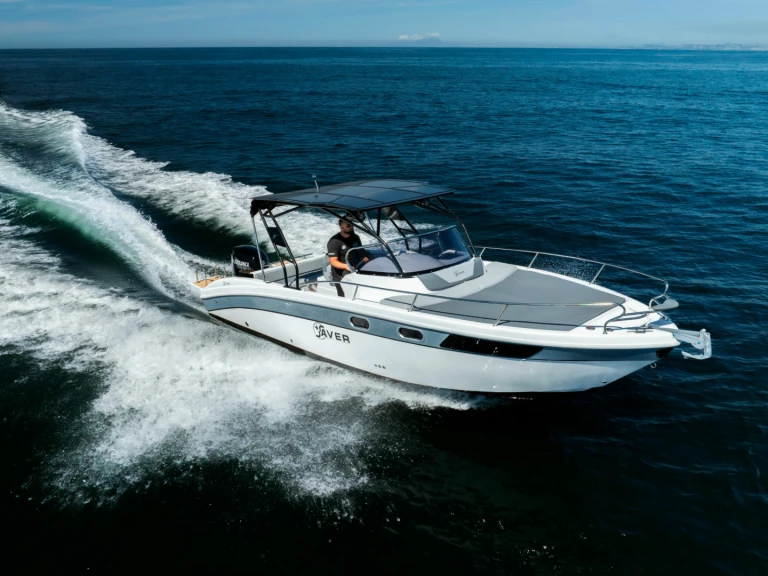 Noleggio Barca a motore con o senza skipper Saver a Castellammare di Stabia